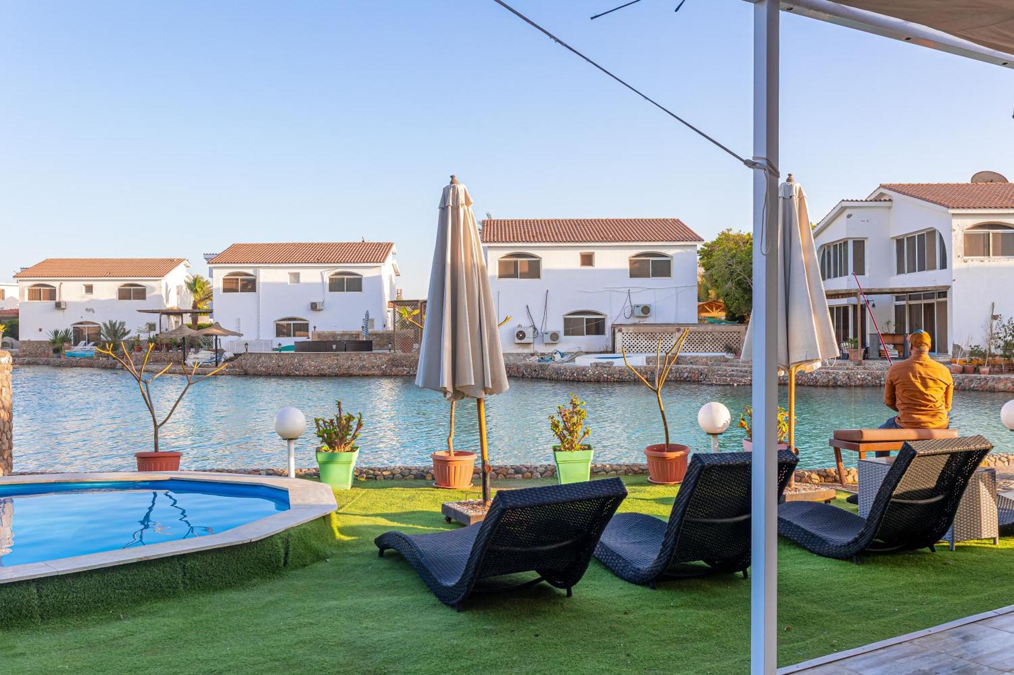 Aden Beach - Sea View Room With Beach Access In Villa Хургада Экстерьер фото